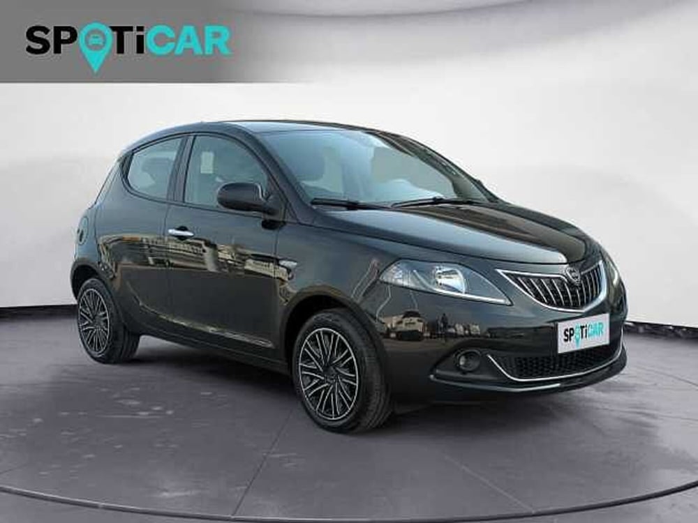 Lancia Ypsilon usata a Treviso (3)