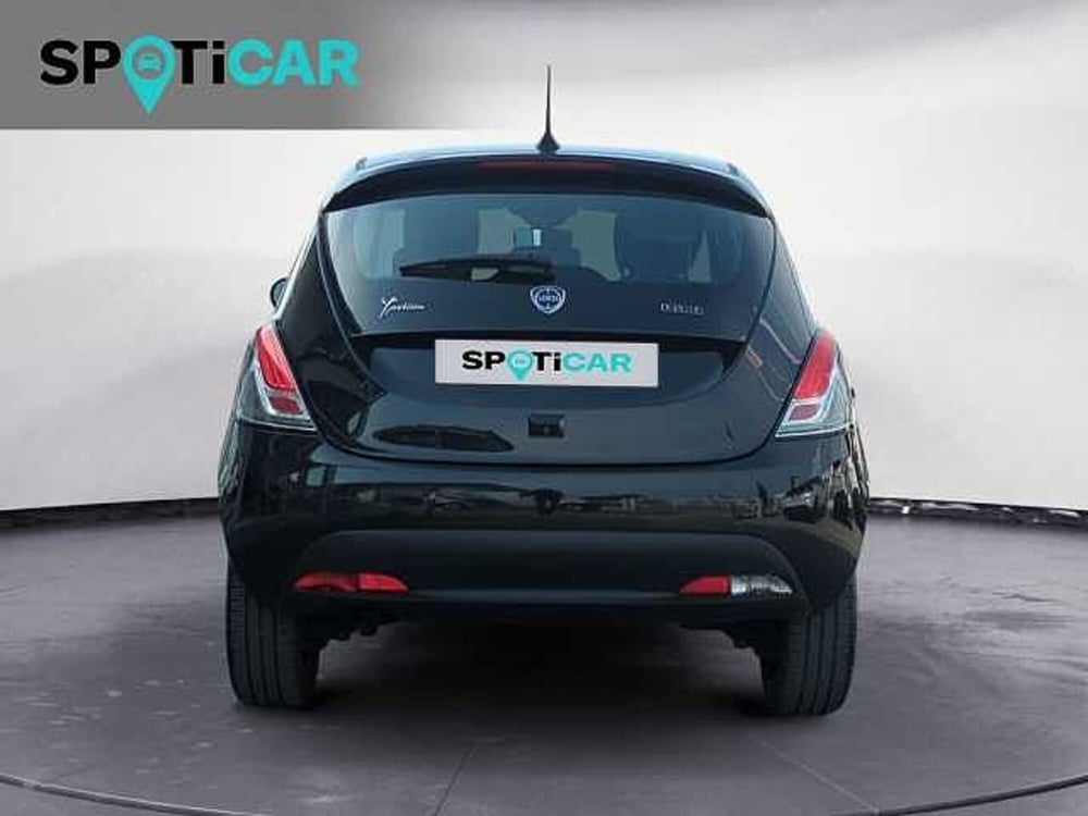 Lancia Ypsilon usata a Treviso (5)