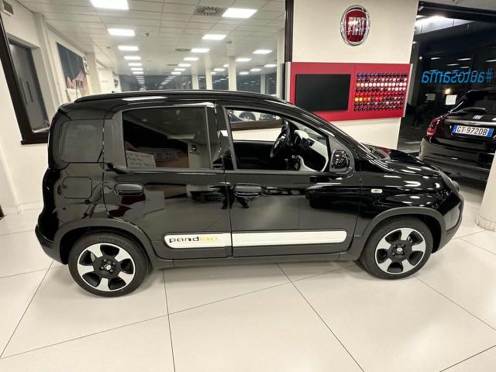 Fiat Panda nuova a Milano (2)