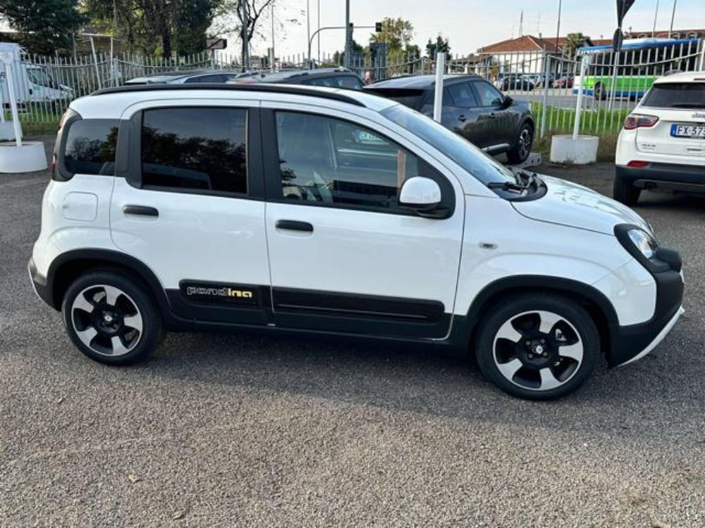 Fiat Panda nuova a Milano (2)