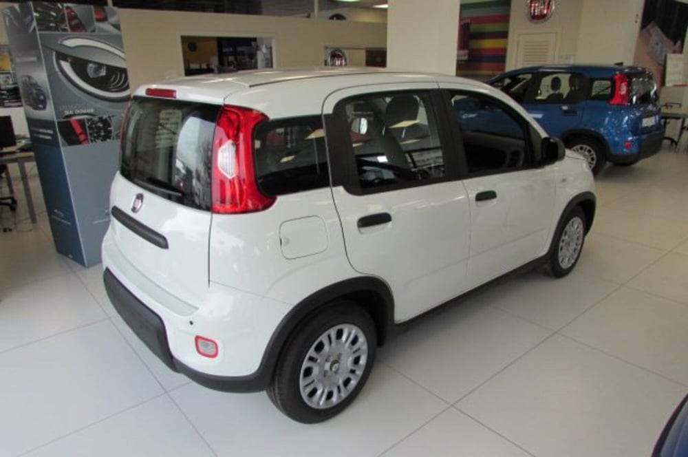 Fiat Panda nuova a Milano (3)