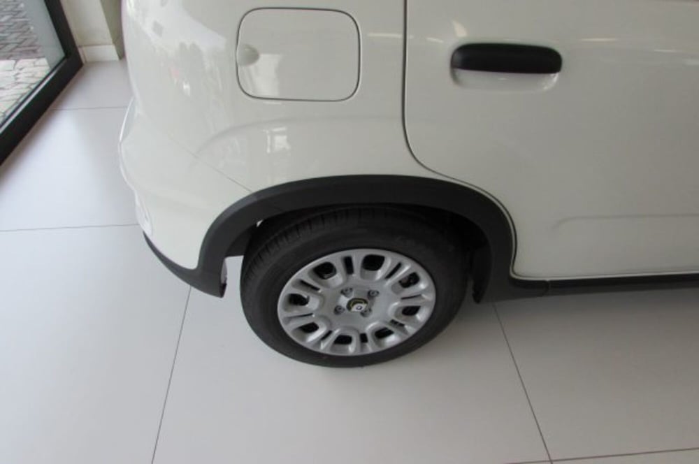 Fiat Panda nuova a Milano (4)