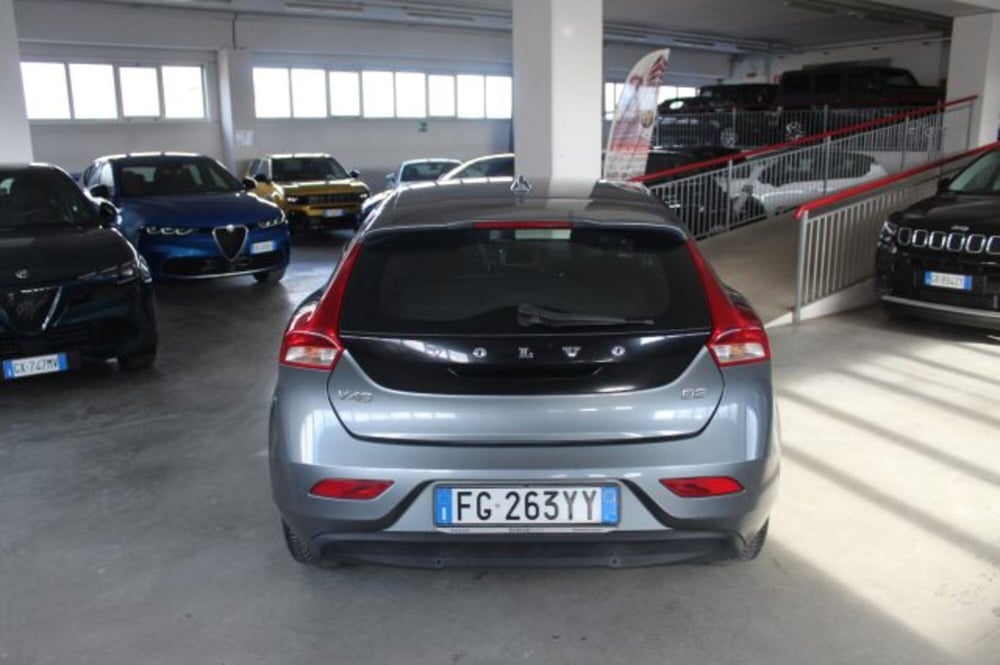 Volvo V40 usata a Terni (5)