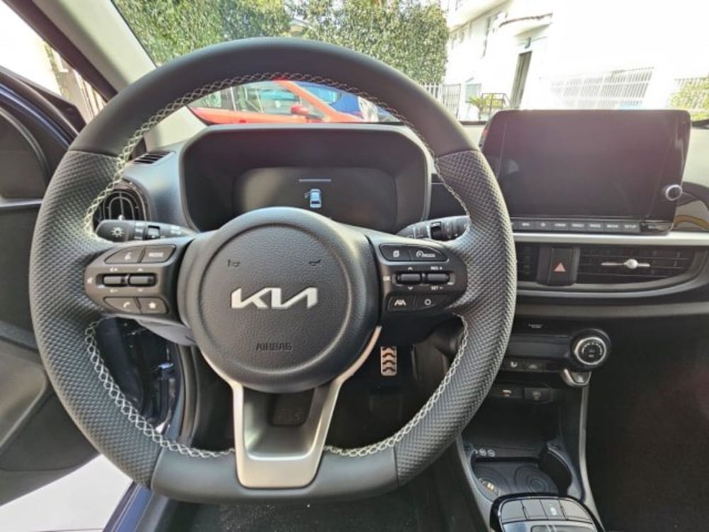 Kia Picanto nuova a Napoli (20)