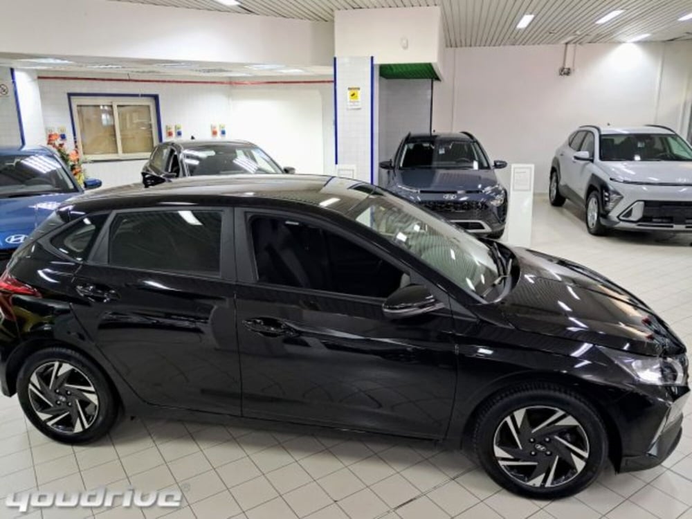 Hyundai i20 usata a Napoli (3)