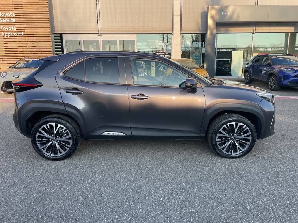 Toyota Yaris Cross usata a Piacenza (8)