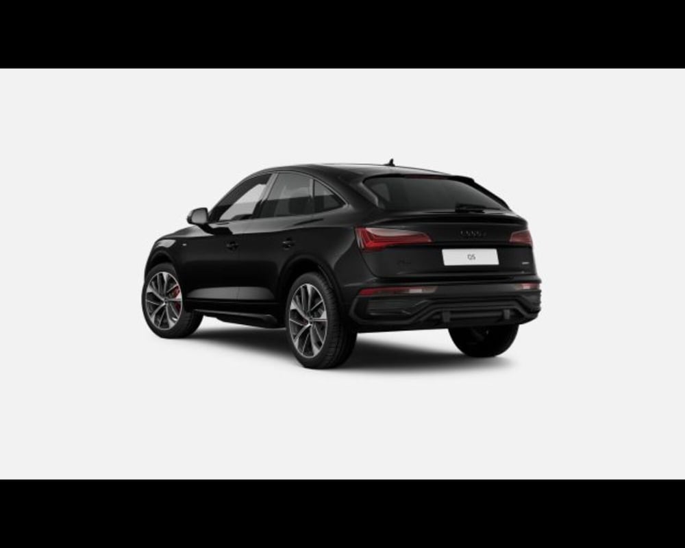 Audi Q5 Sportback nuova a Treviso (3)