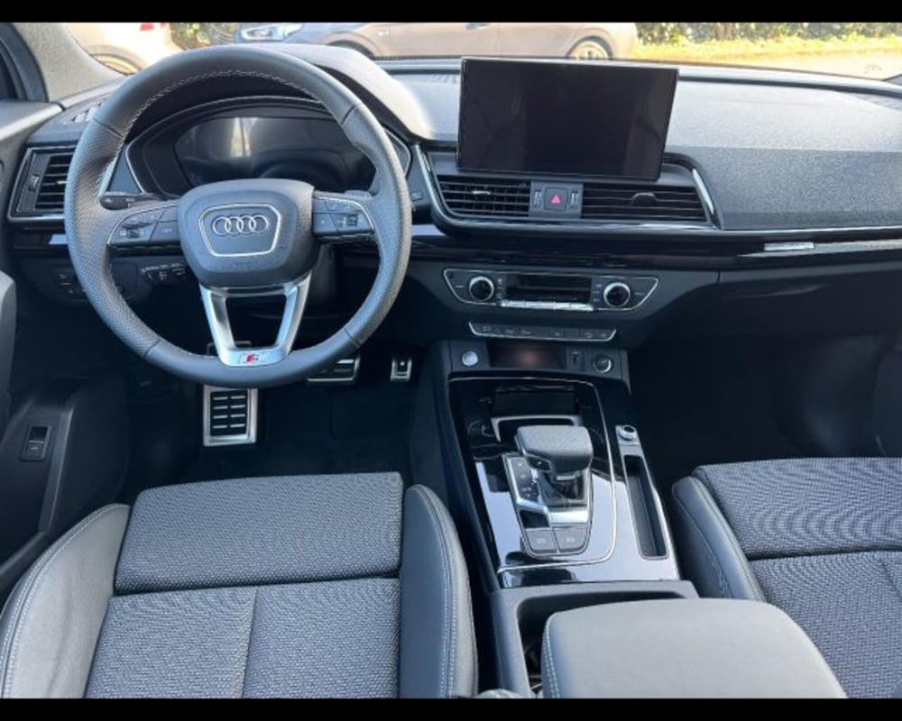 Audi Q5 Sportback nuova a Treviso (4)