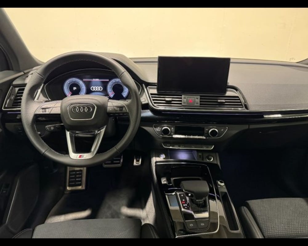 Audi Q5 Sportback nuova a Treviso (4)