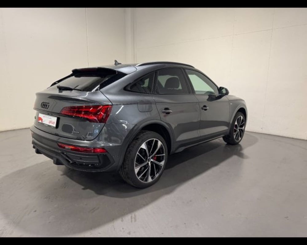 Audi Q5 Sportback nuova a Treviso (2)