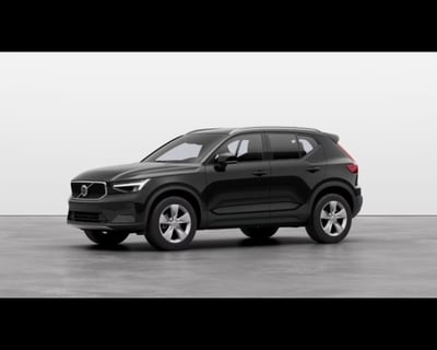 Volvo XC40 B3 automatico Core  nuova a Conegliano