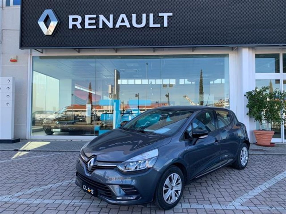 Renault Clio usata a Livorno