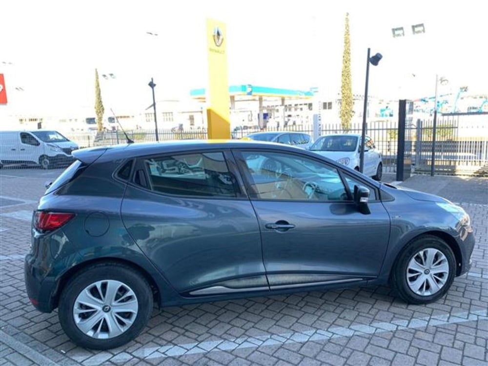 Renault Clio usata a Livorno (11)