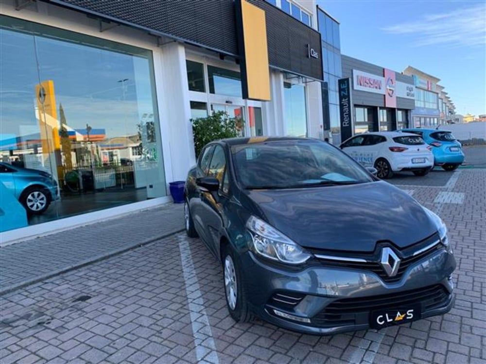 Renault Clio usata a Livorno (6)