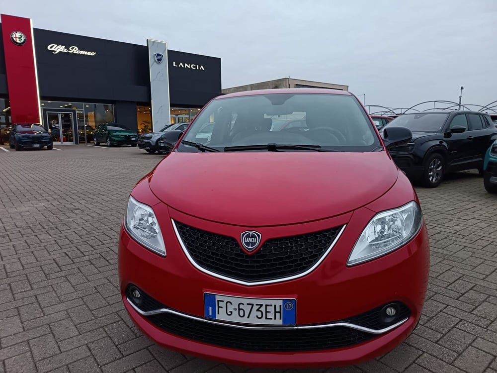 Lancia Ypsilon usata a Alessandria (2)