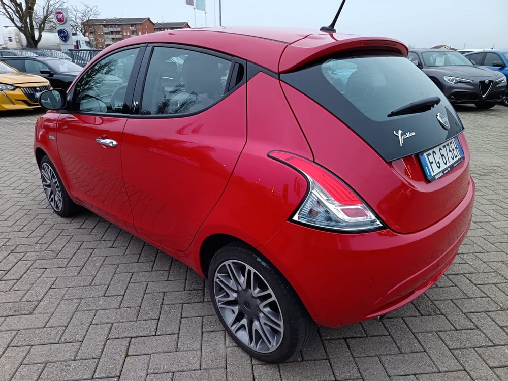 Lancia Ypsilon usata a Alessandria (6)