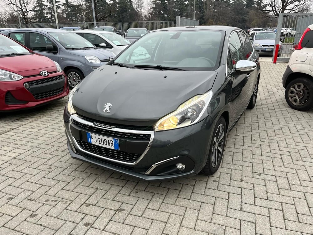 Peugeot 208 usata a Milano