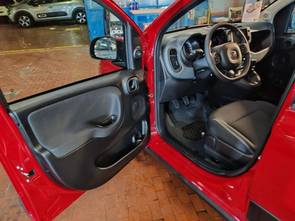 Fiat Panda Cross nuova a Torino (9)