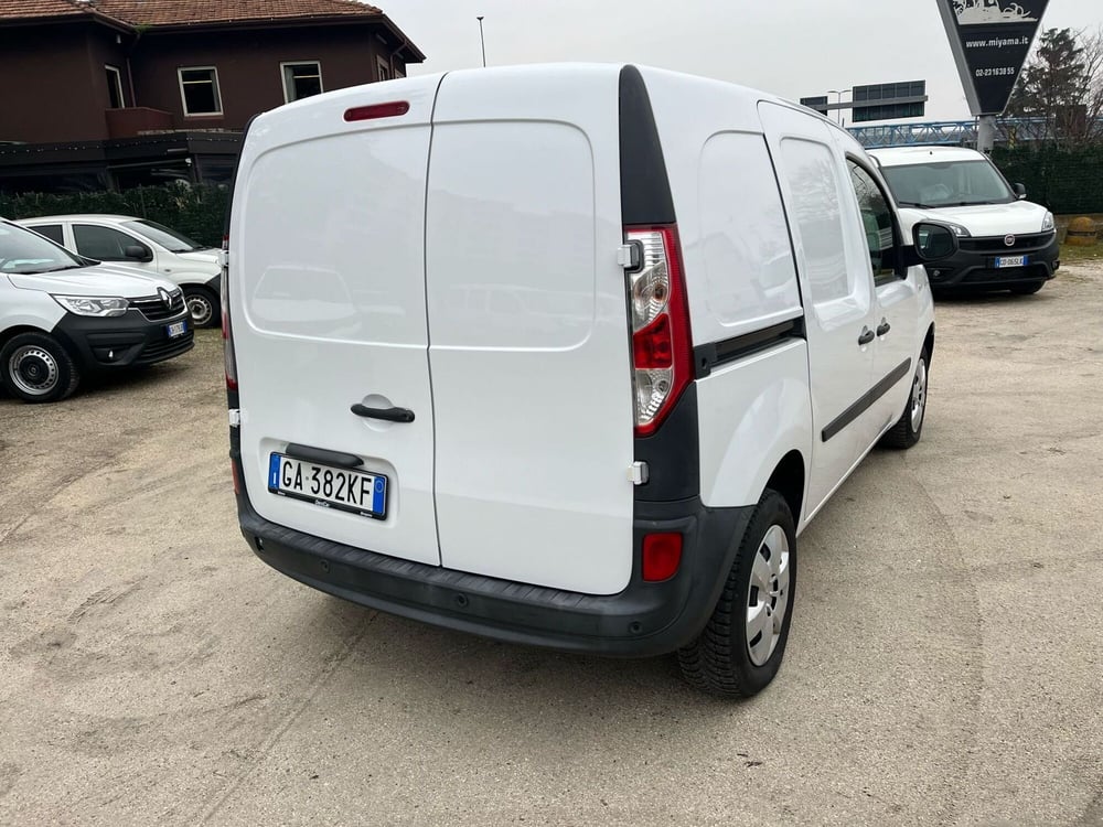 Renault Kangoo usata a Milano (10)