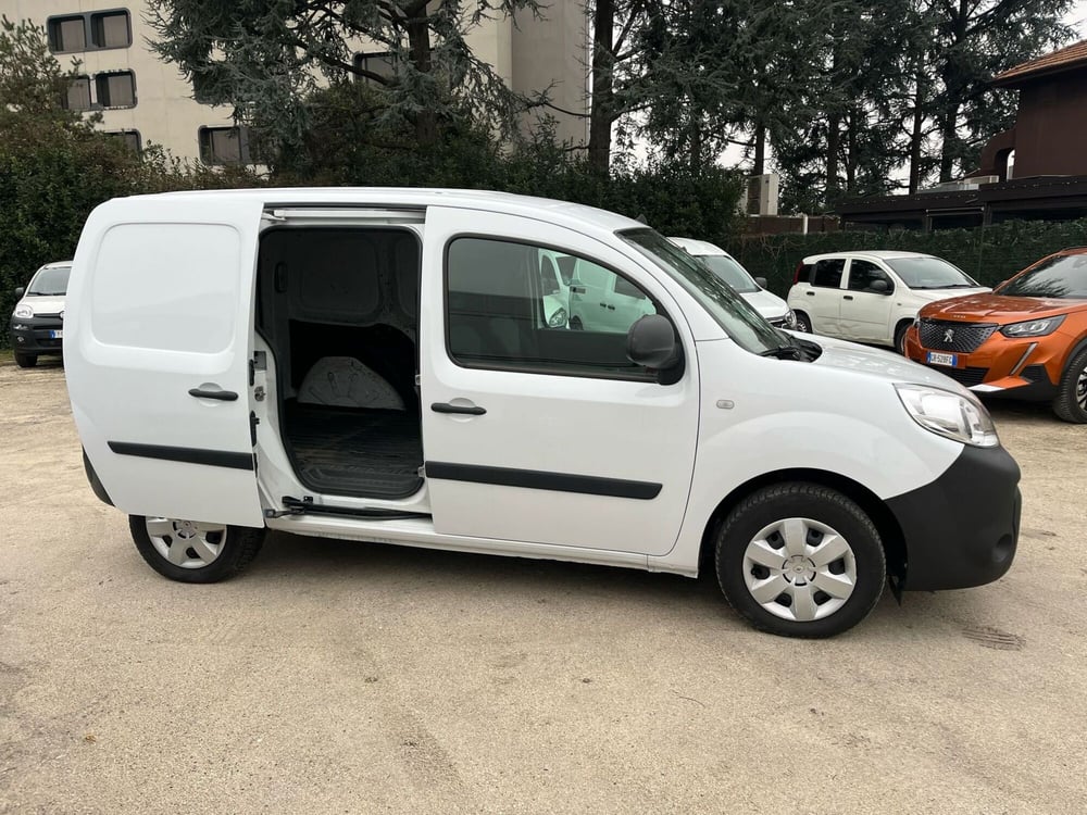 Renault Kangoo usata a Milano (6)