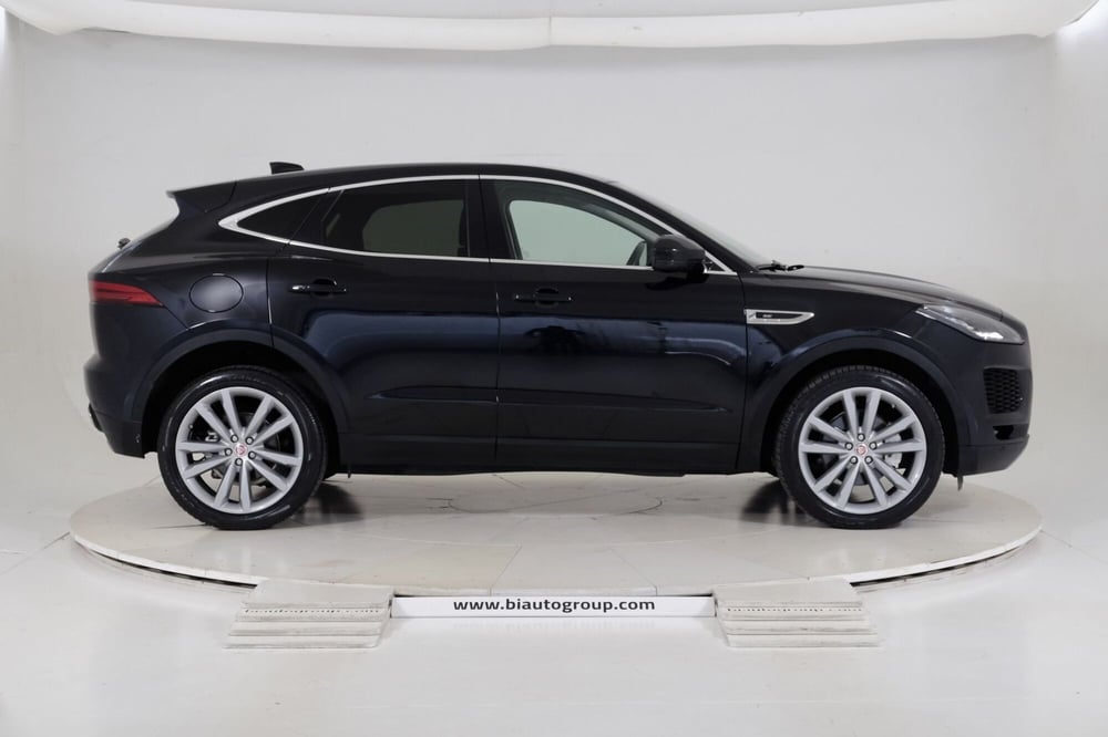 Jaguar E-Pace usata a Asti (5)