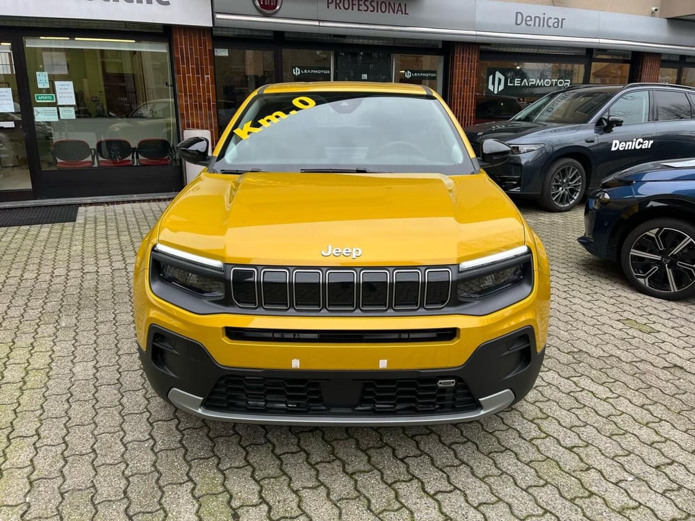 Jeep Avenger nuova a Milano (2)