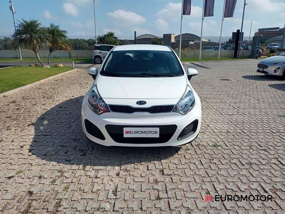 Kia Rio usata a Bari (2)