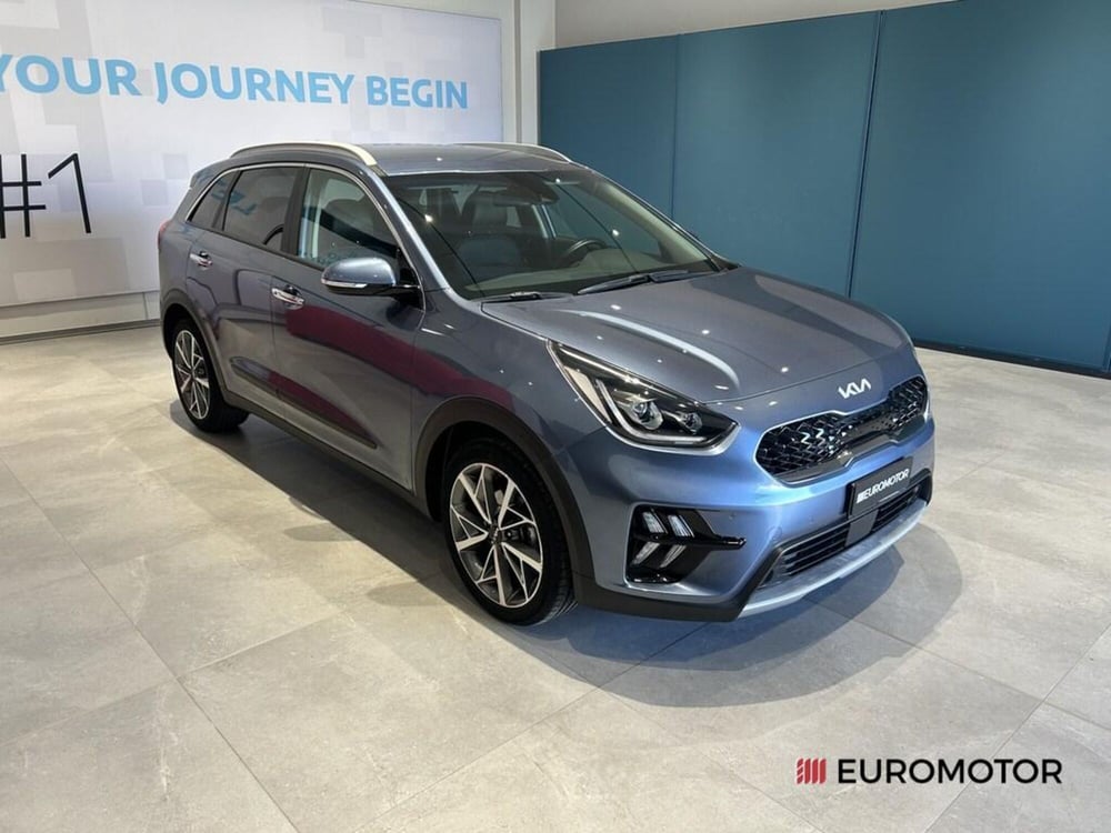 Kia Niro usata a Bari (3)