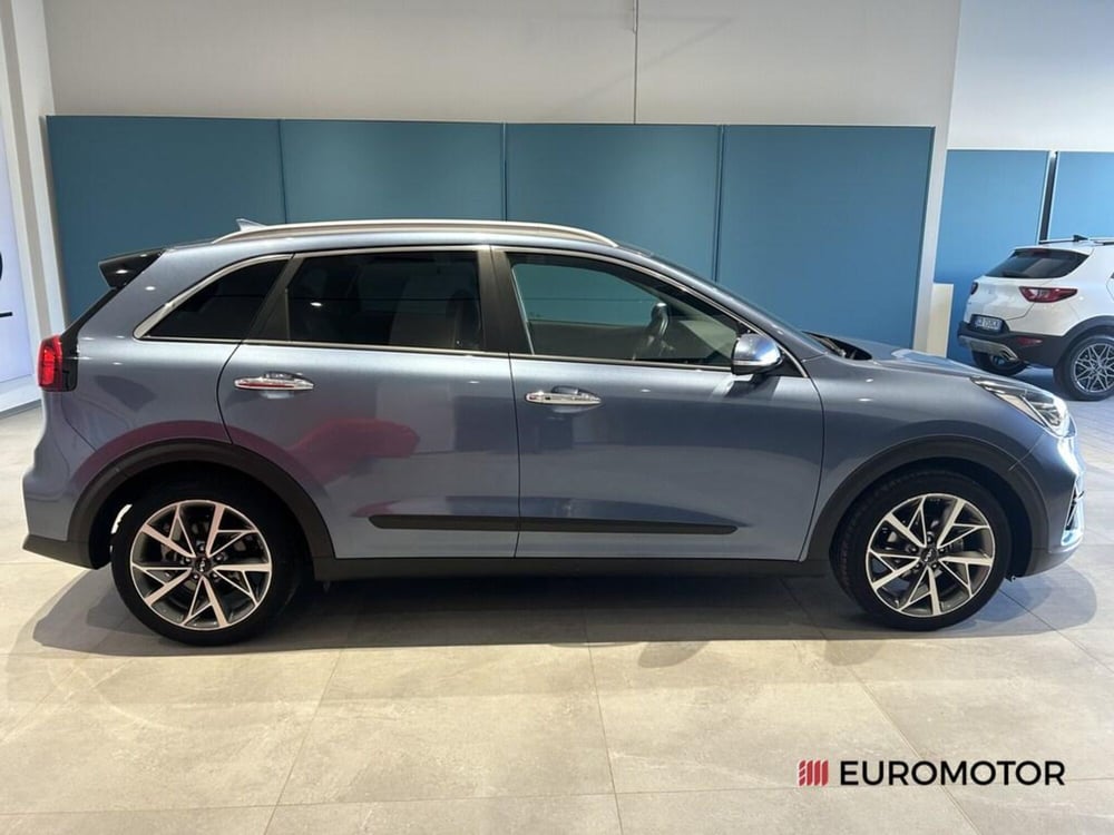 Kia Niro usata a Bari (4)