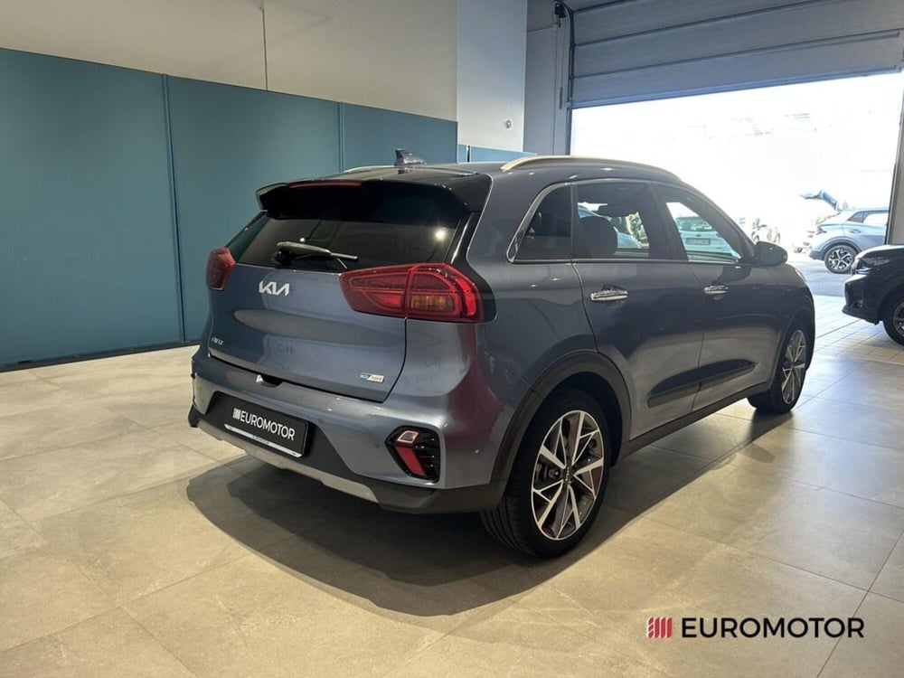 Kia Niro usata a Bari (5)