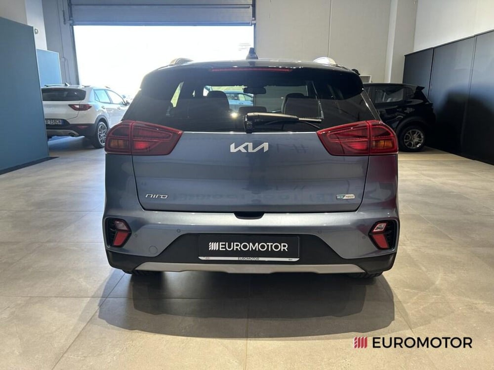 Kia Niro usata a Bari (6)