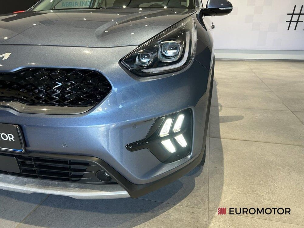 Kia Niro usata a Bari (9)