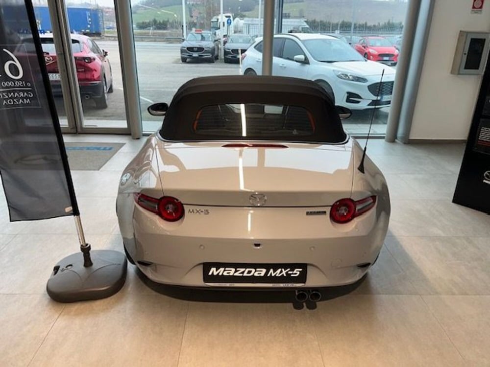 Mazda MX-5 nuova a Cuneo (5)