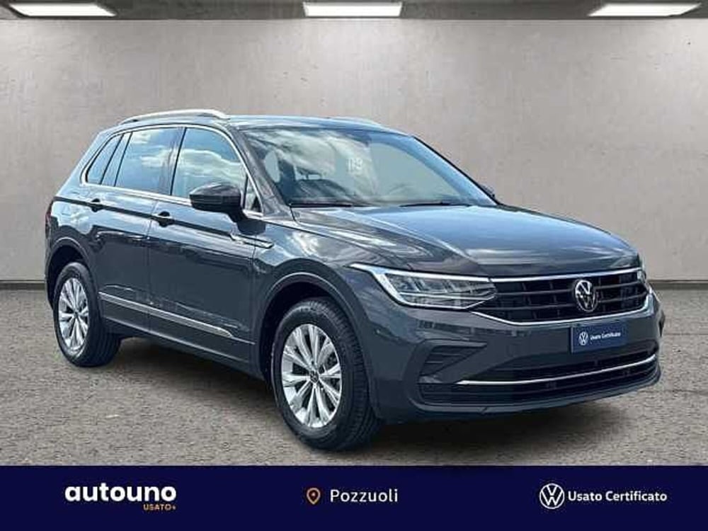 Volkswagen Tiguan usata a Napoli (7)