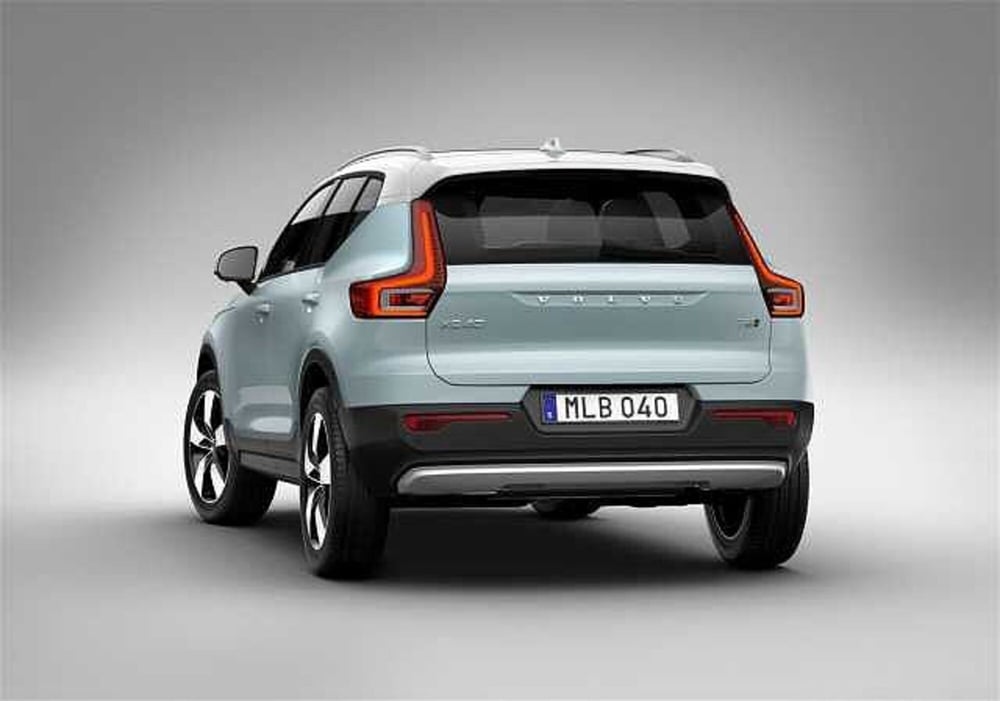 Volvo XC40 usata a Potenza (6)