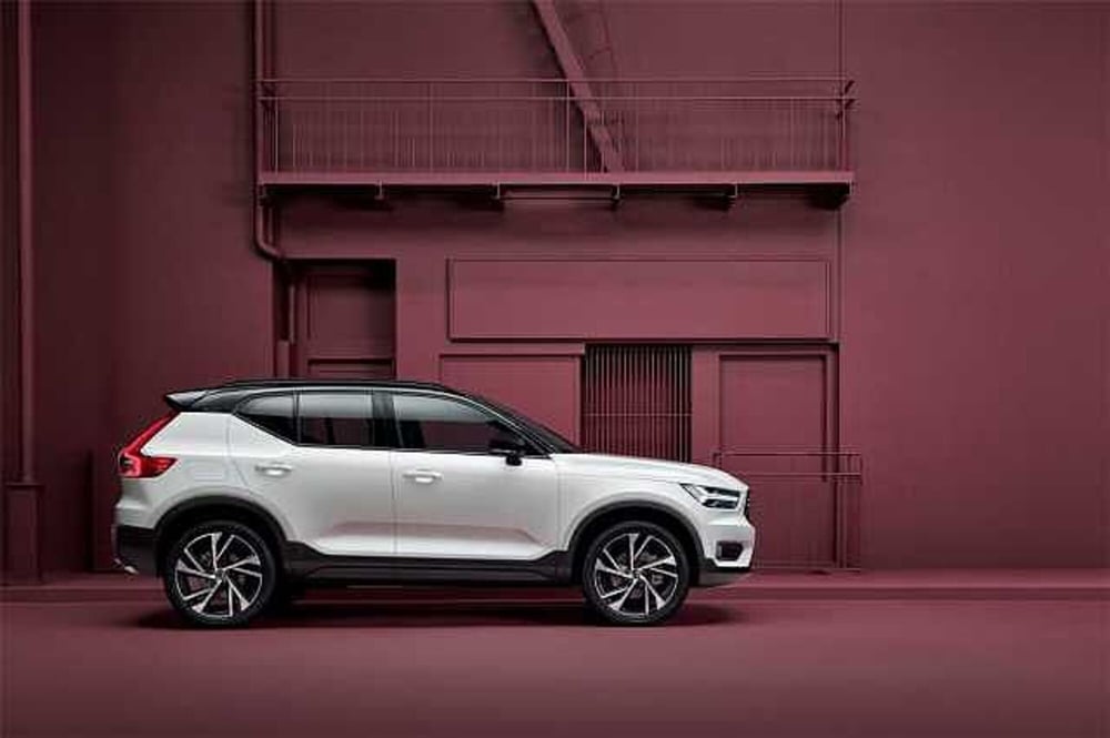 Volvo XC40 usata a Potenza (9)