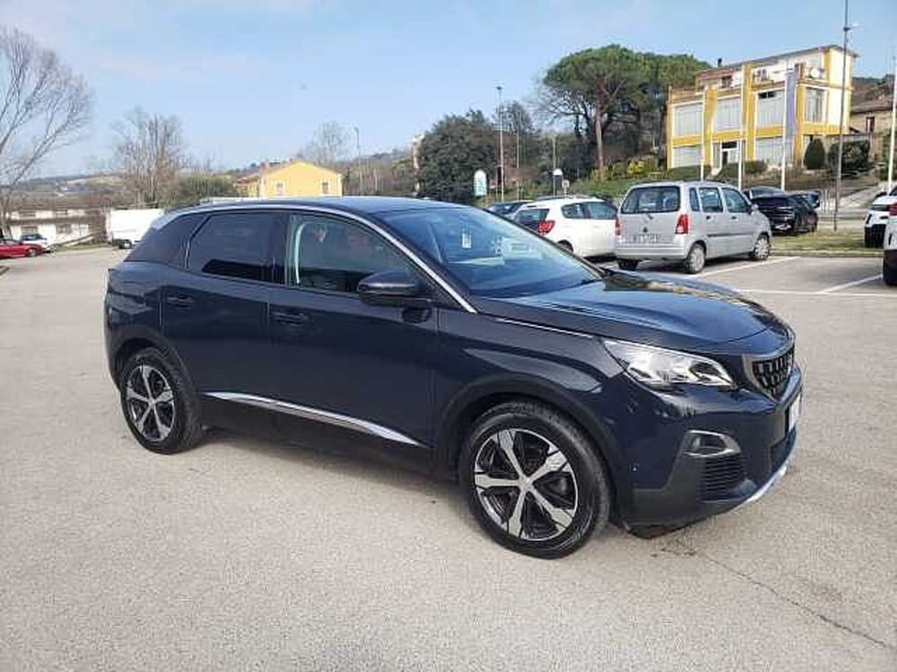 Peugeot 3008 usata a Pesaro-Urbino (3)