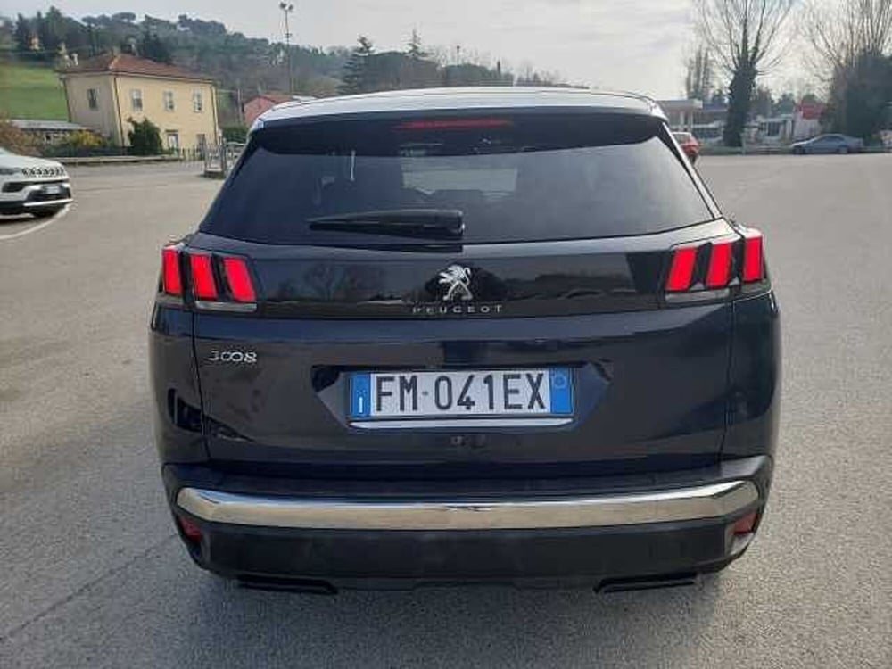 Peugeot 3008 usata a Pesaro-Urbino (5)