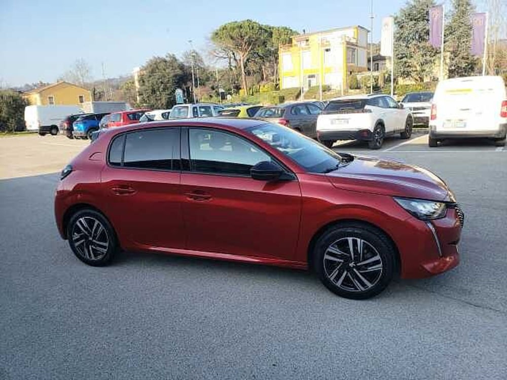 Peugeot 208 usata a Pesaro-Urbino (3)