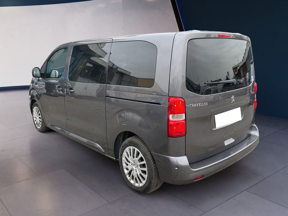 Peugeot e-Traveller usata a Torino (6)