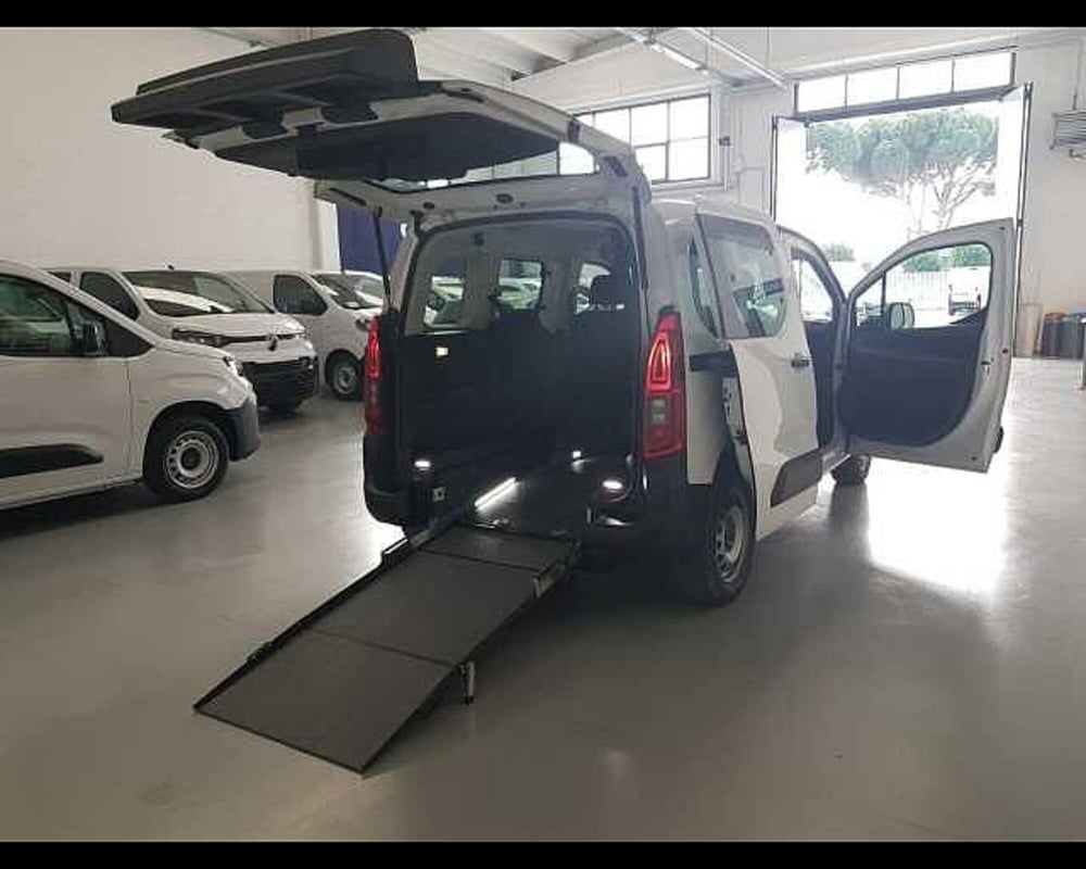 Citroen Berlingo nuova a Milano (9)