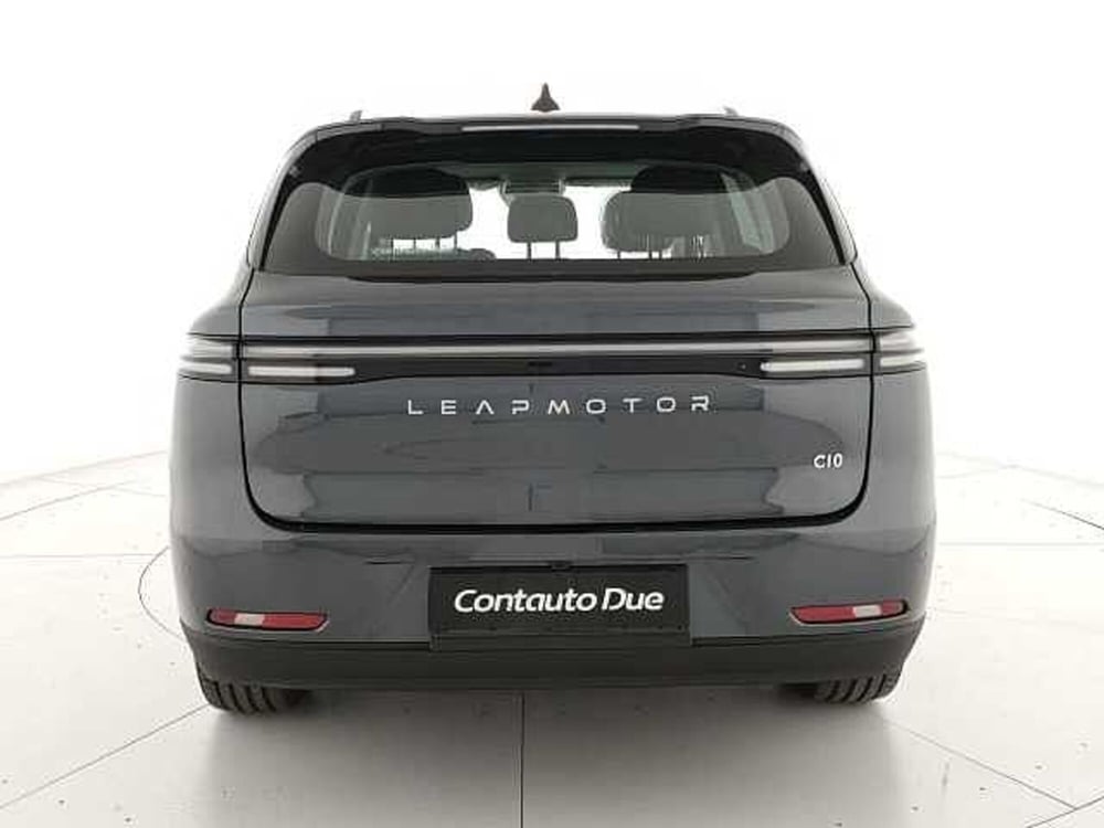 Leapmotor C10 nuova a Caserta (6)