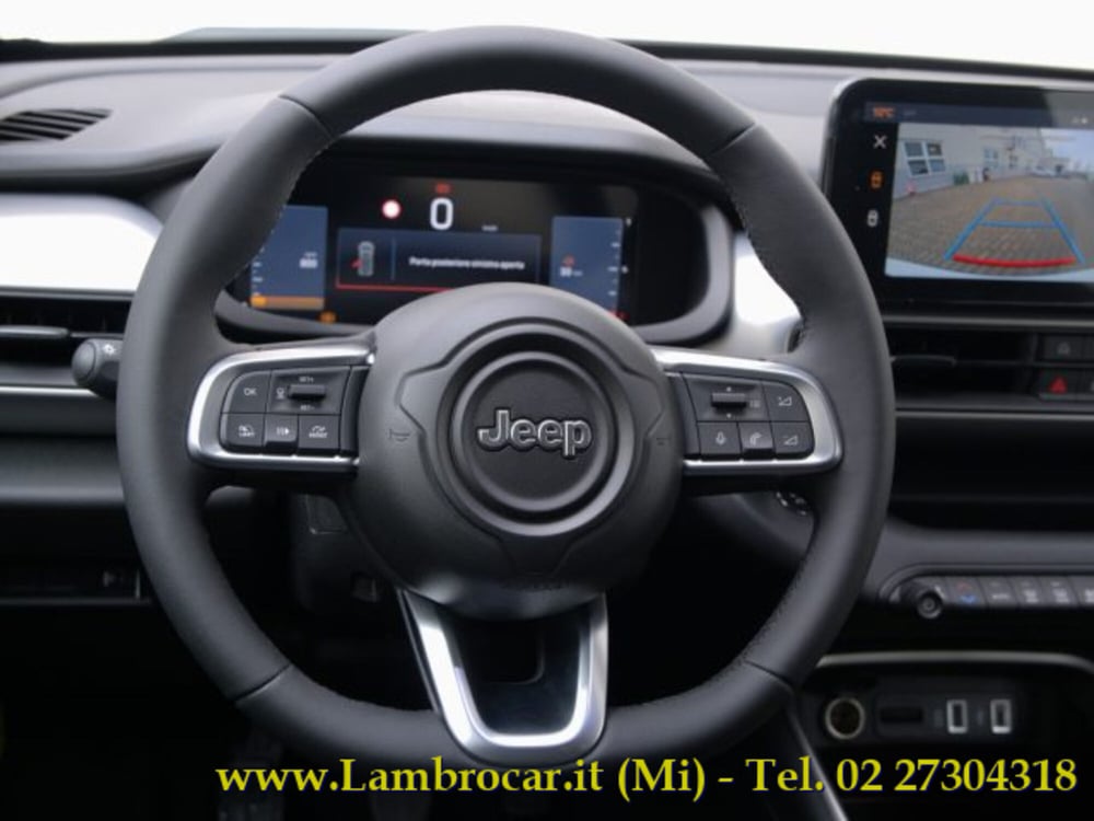 Jeep Avenger nuova a Milano (6)