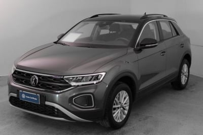 Volkswagen T-Roc 1.5 tsi Life dsg del 2023 usata a Paruzzaro