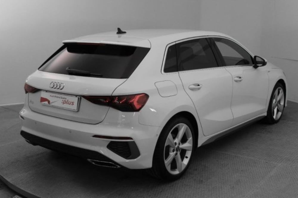 Audi A3 Sportback usata a Novara (2)