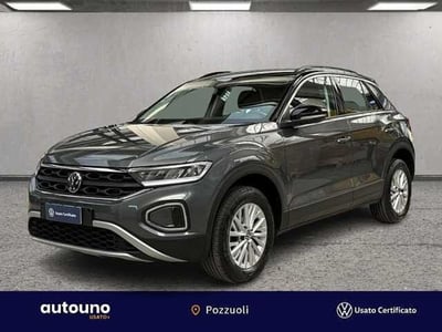 Volkswagen T-Roc 1.5 tsi Life dsg del 2024 usata a Pozzuoli