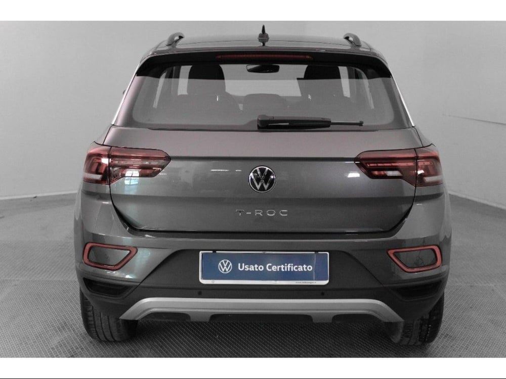 Volkswagen T-Roc usata a Novara (5)