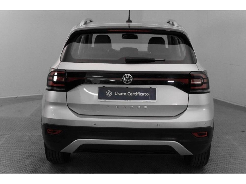 Volkswagen T-Cross usata a Novara (5)