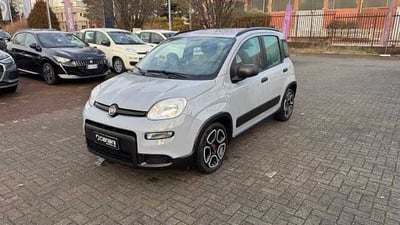 Fiat Panda 1.0 FireFly S&amp;S Hybrid City Cross  del 2022 usata a Legnano