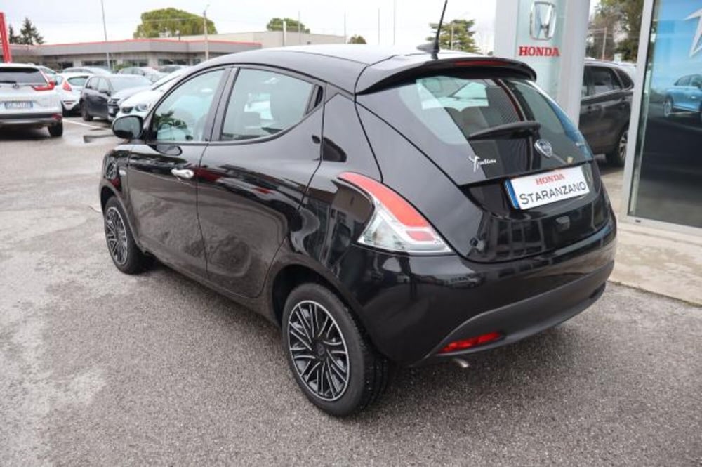 Lancia Ypsilon usata a Gorizia (6)